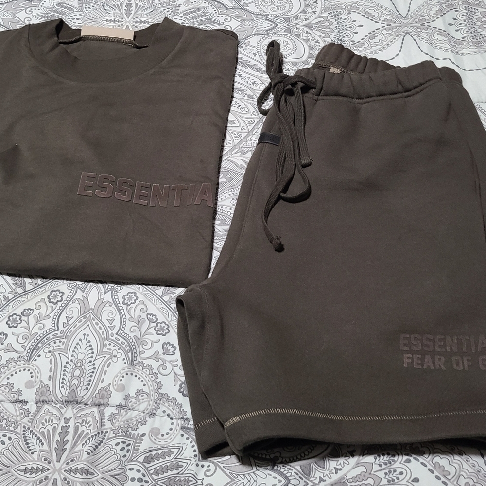 Essentials Fear of God Olive Set